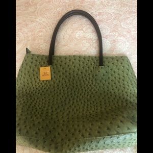 22 Tote Vegan Ostrich Tote with Zipper